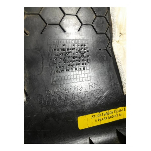 Moldura Coluna Central Direita Fiat Toro 2016 2024