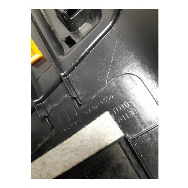Acabamento Superior Coluna Central Esquerdo Jeep Compass 24