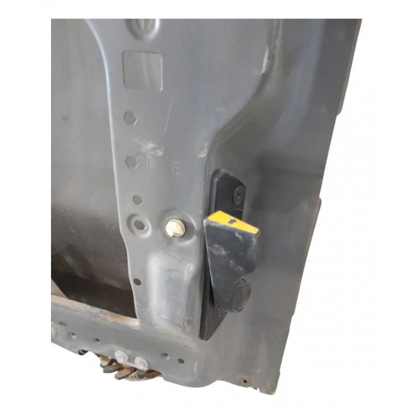 Porta Tampa Traseira Direita Caçamba Fiat Toro 2024