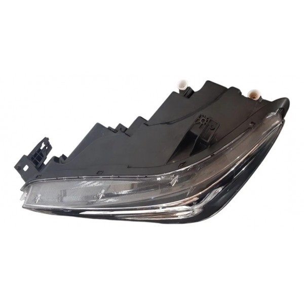 Farol Dianteiro Esquerdo Chevrolet Tracker 2021 A 2024