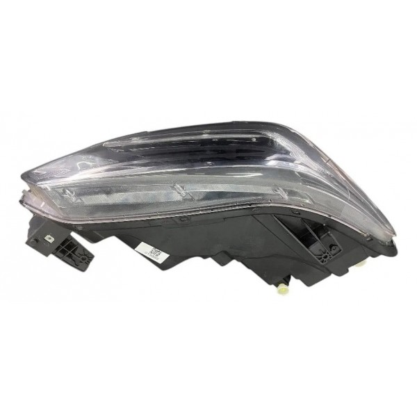 Farol Direito Full Led Chevrolet Tracker 2020 A 2024