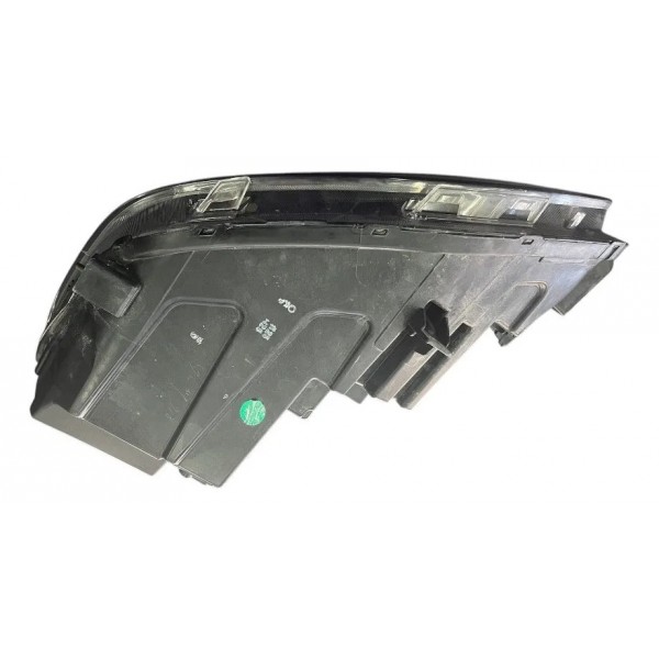 Farol Direito Full Led Chevrolet Tracker 2020 A 2024
