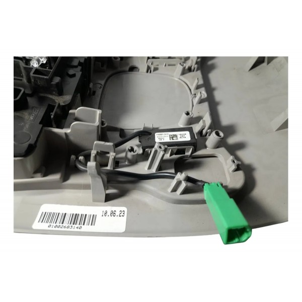 Luz Lanterna De Teto Cortesia Ram Rampage Laramie 2.0 2024