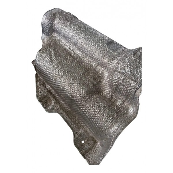 Protetor Tanque Combustível Mercedes Glc 300 2023