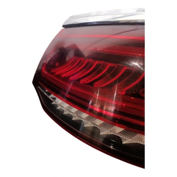 Lanterna Traseira Direita Mercedes Glc 300 2023