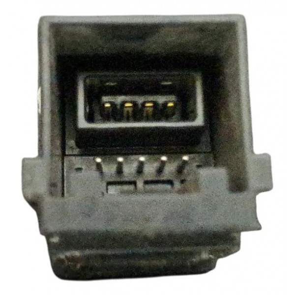 Entrada Usb Toyota Corolla Xei Cross Hybrid 2021 A 2025