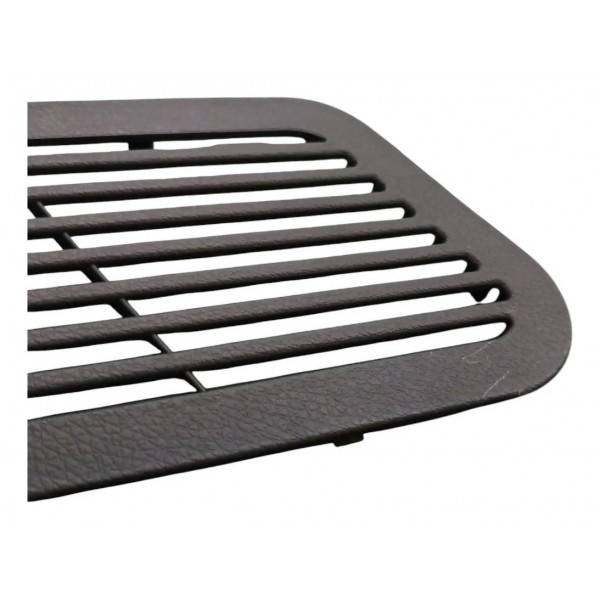 Grade Ventilação Traseira Direita Chery Tiggo 5x 2025