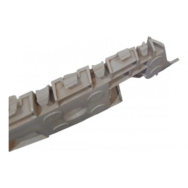 Guia Parachoque Dianteiro Direito Chery Tiggo 7 2025