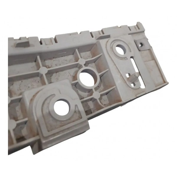 Guia Parachoque Dianteiro Direito Chery Tiggo 7 2025