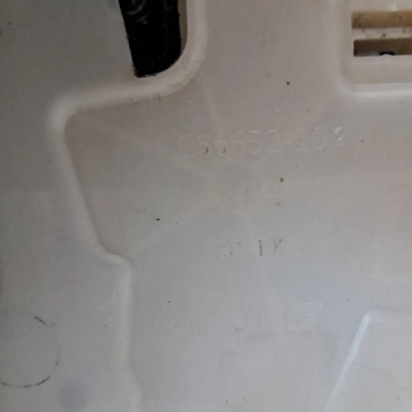 Fechadura Porta Dianteira Esquerda Renegade 2017 A 2023