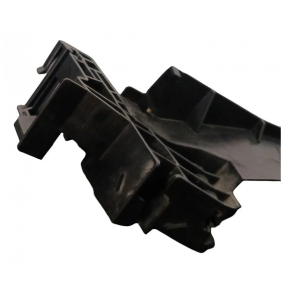 Suporte Fechadura Porta Dianteira Esquerda Glc 300 23