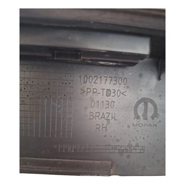 Soleira Tampa Traseira Direita Fiat Toro 2.0 2018 A 2020