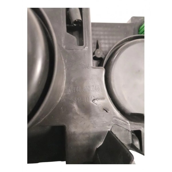 Farol Dianteiro Esquerdo Fiat Toro 2016 2021