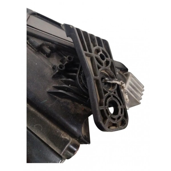 Farol Direito Jeep Compass 2022-2024 Original Detalhe