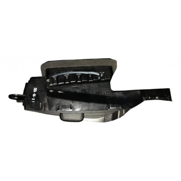 Difusor Ar Painel Direito Chevrolet Tracker 2025