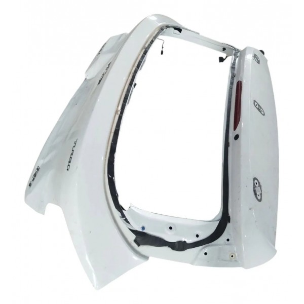 Tampa Traseira Gm Chevrolet Onix Rs 2020 A 2024 Detalhes