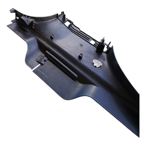 Soleira Dianteira Direta Chevrolet Onix 2020 2024