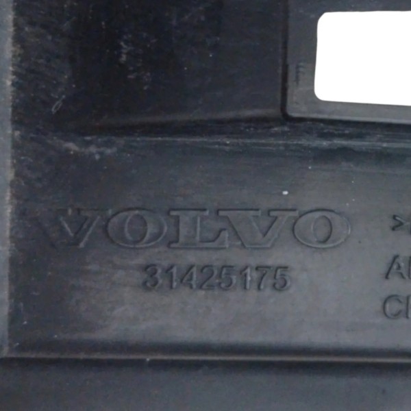 Grade Inferior Dianteira Volvo Xc60 2019-21