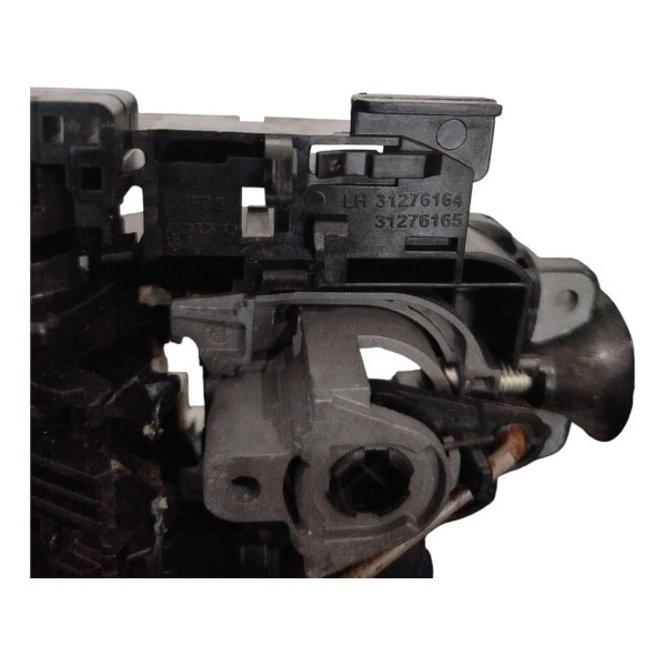 Suporte Maçaneta Dianteira Esquerda Volvo V40 2008 A 2016 Dianteira