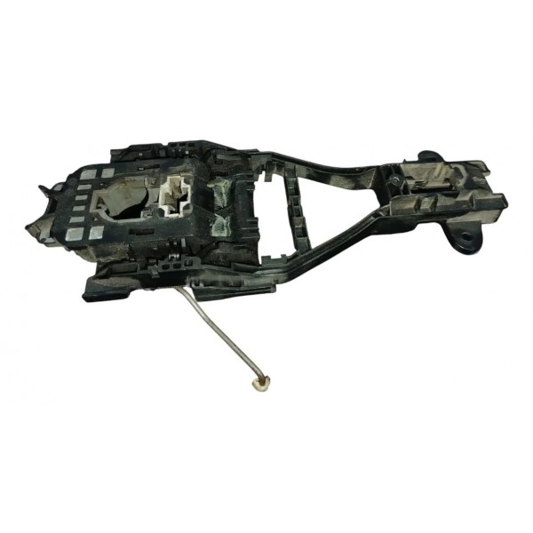 Suporte Maçaneta Dianteira Esquerda Volvo V40 2008 A 2016 Dianteira