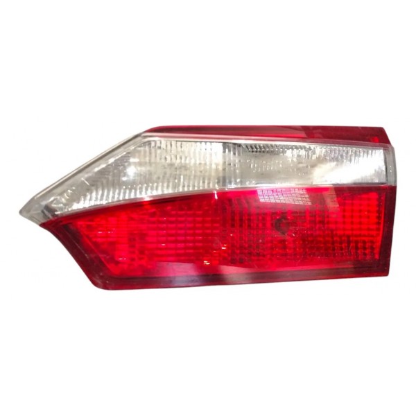 Lanterna Traseira Direita Tampa Toyota Corolla 2016 Direito/passageiro Vermelho E Transparente