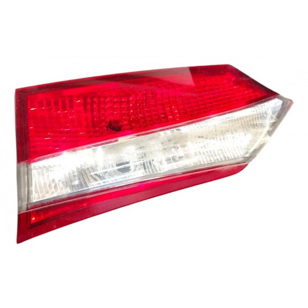 Lanterna Traseira Direita Tampa Toyota Corolla 2016 Direito/passageiro Vermelho E Transparente