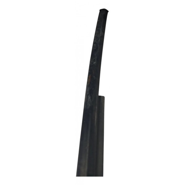 Borracha Canaleta Dianteira Esquerda Toyota Corolla 2021-23