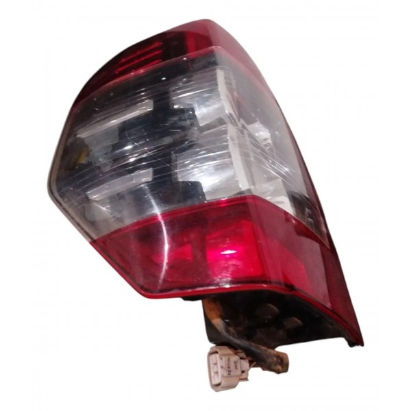 Lanterna Esquerda Mitsubishi L200 Triton 2023 2024 Detalhes