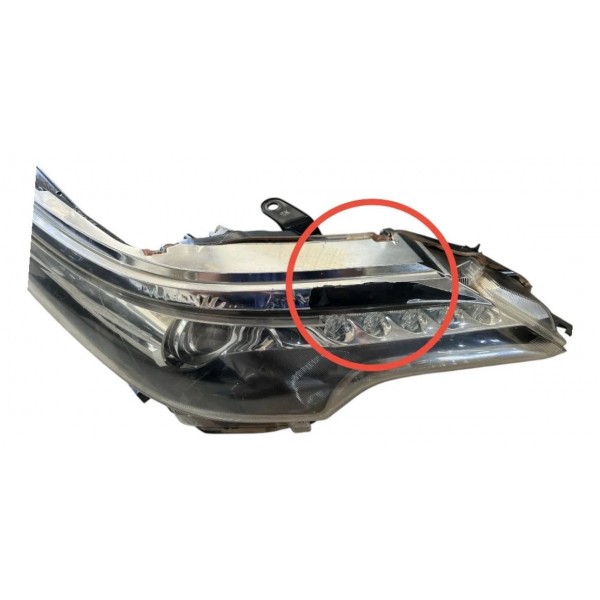 Farol Da Toyota Hilux Sw4 Led  2016 A 2021 Lado Direito Direito/passageiro