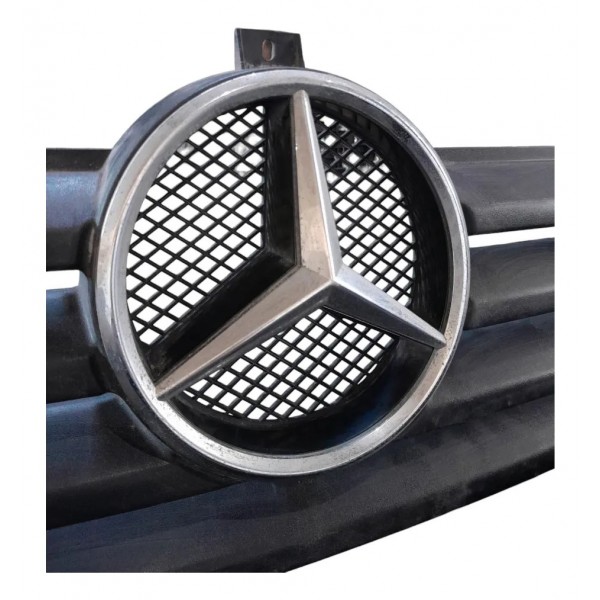 Grade Dianteira Mercedes Sprinter Cdi 2003 2008