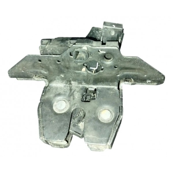 Fechadura Porta Mala Gm Chevrolet Onix 2013 A 2019