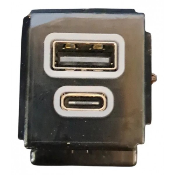 Tomada Usb Jeep Compass 2024