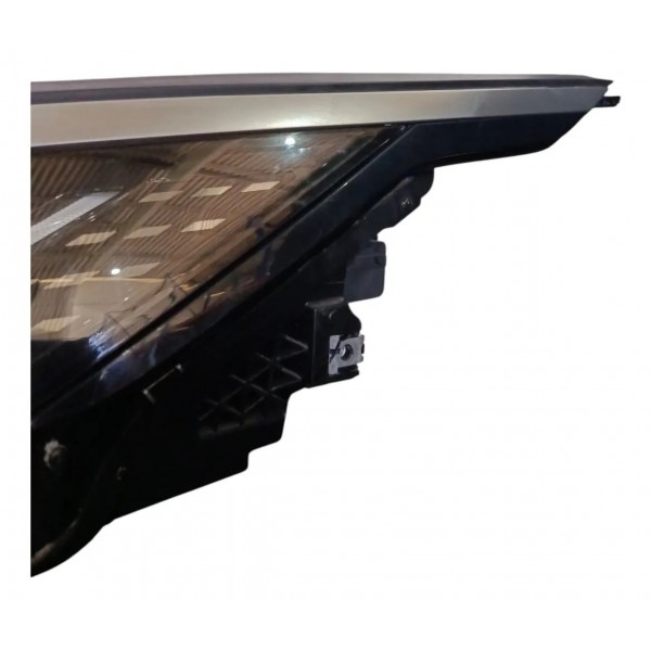 Farol Esquerdo Byd King 2024 2025