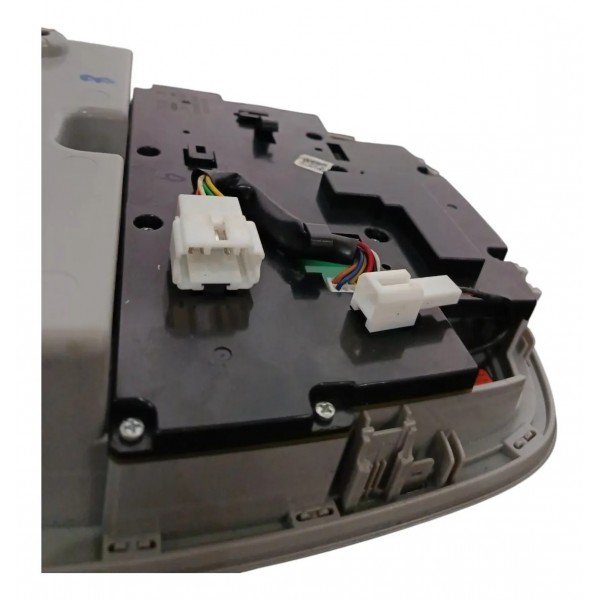 Luz Teto Cortesia Chery Tiggo 8 2024