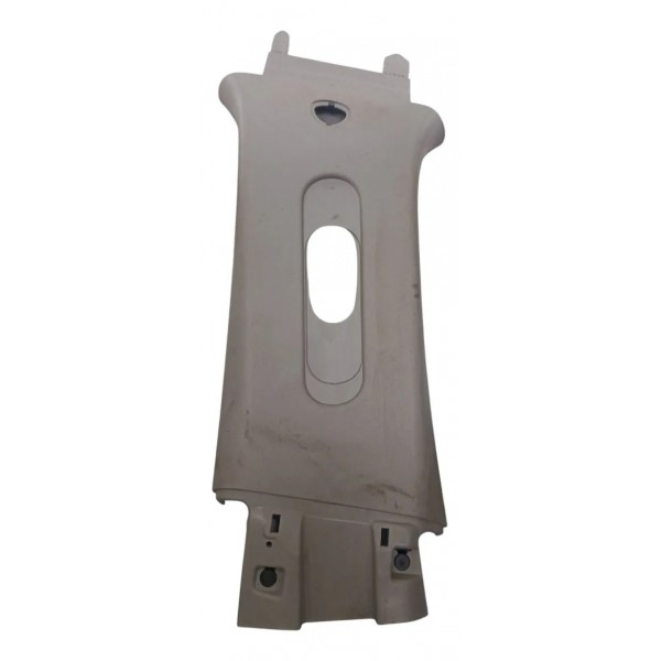 Acabamento Coluna Esquerda Ram Rampage 2024 2025