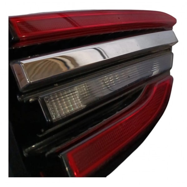 Lanterna Tampa Traseira Esquerda Chery Tiggo 5x 2024 Esquerdo/motorista